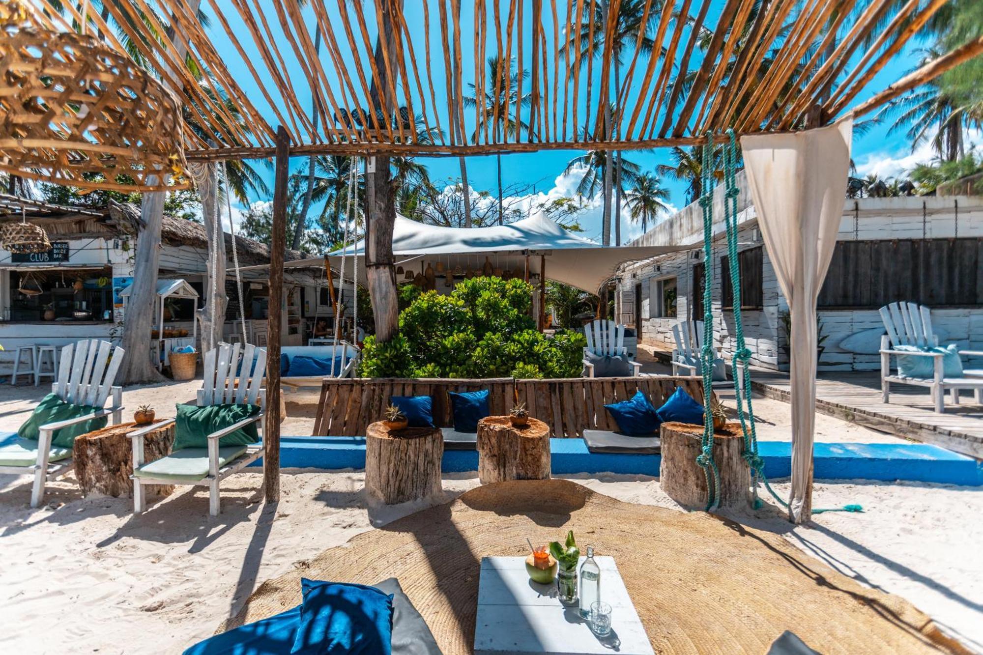 B4 Beach Club パジェ エクステリア 写真
